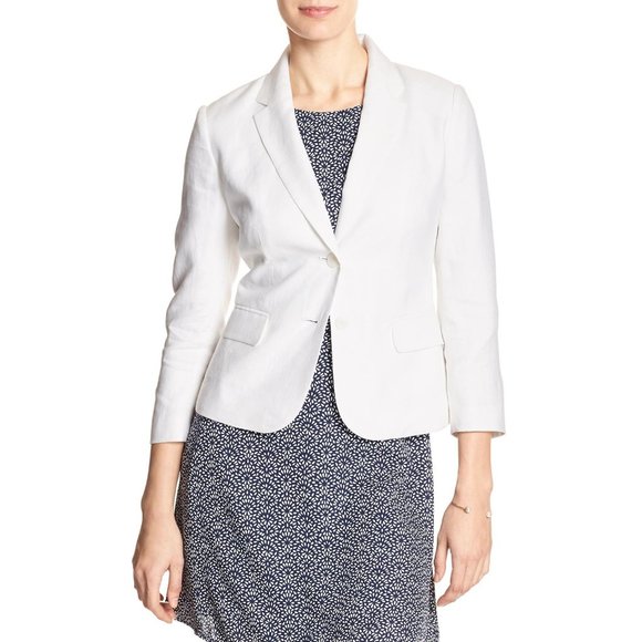 Banana Republic Linen Blazer - Picture 2 of 8